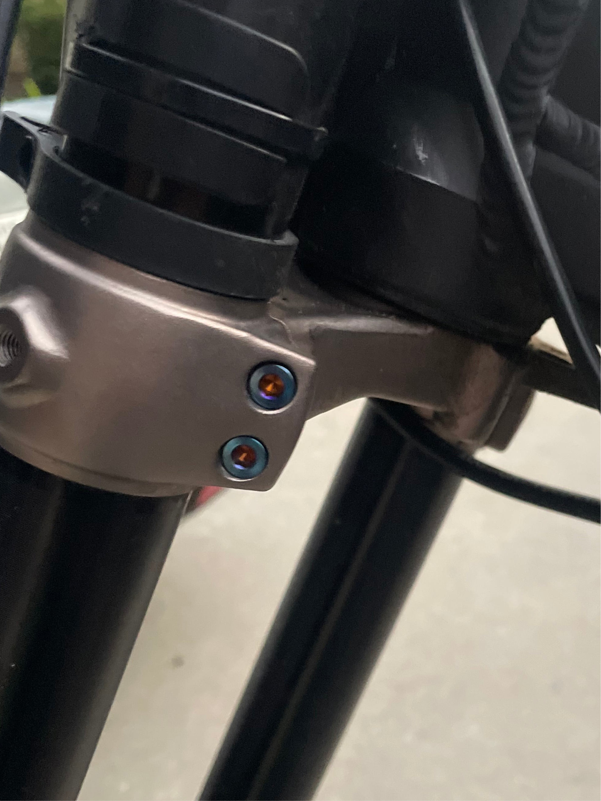 Surron Fork Triple clamp titanium