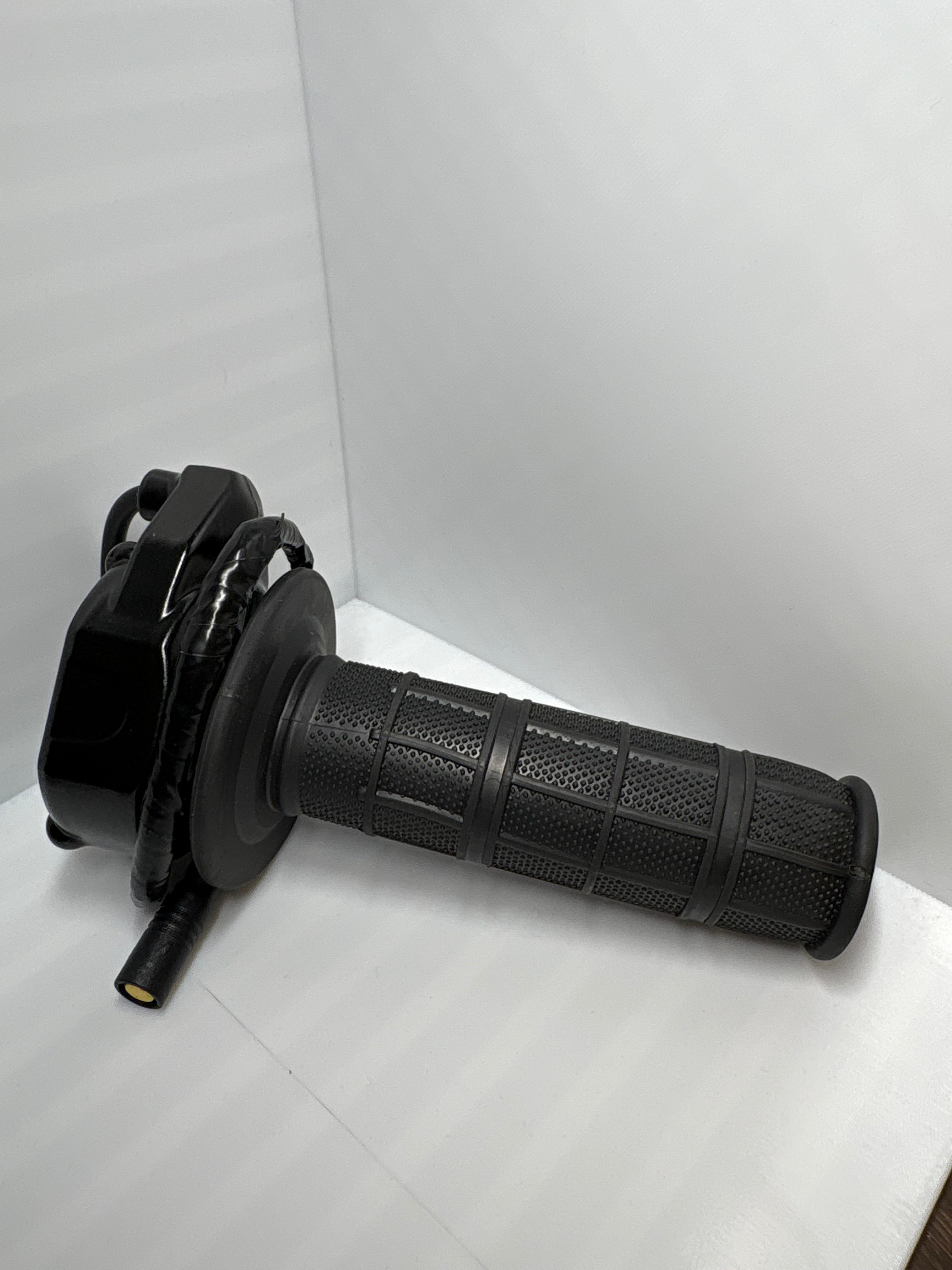 Plug and play Surron Throttle